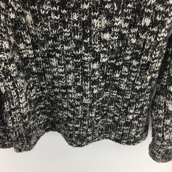 J Linberg Black And White Knitted Sweater - Picture 8 of 11